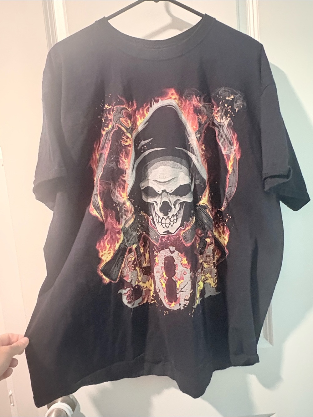 SOA Men's Black Graphic Skull Flame T-Shirt